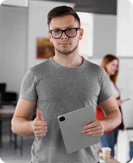 优直播为您提供专业、贴心的服务体验。Professionals Team - 优直播