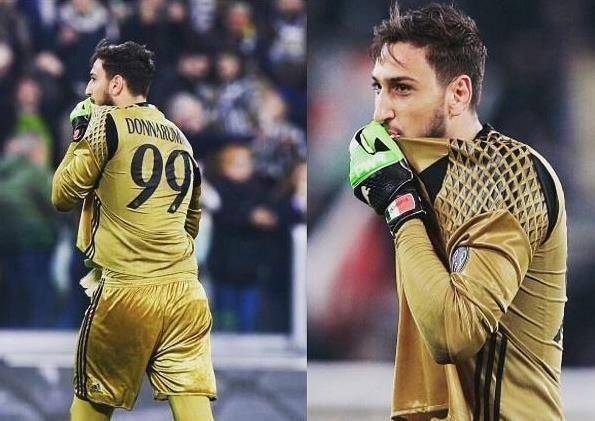 拜仁慕尼黑莱万多夫斯基帽子戏法（拜仁前锋莱万多夫斯基上演帽子戏法）