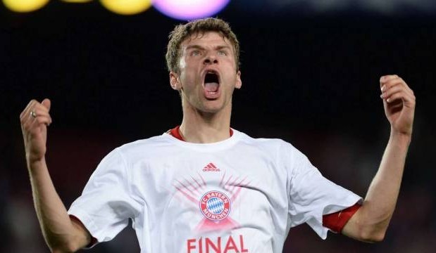 拜仁CEO：我希望续约于帕梅卡诺，卡尔为青训球员树立榜样（拜仁高层：希望续签于帕梅卡诺，卡尔是青训球员的楷模）