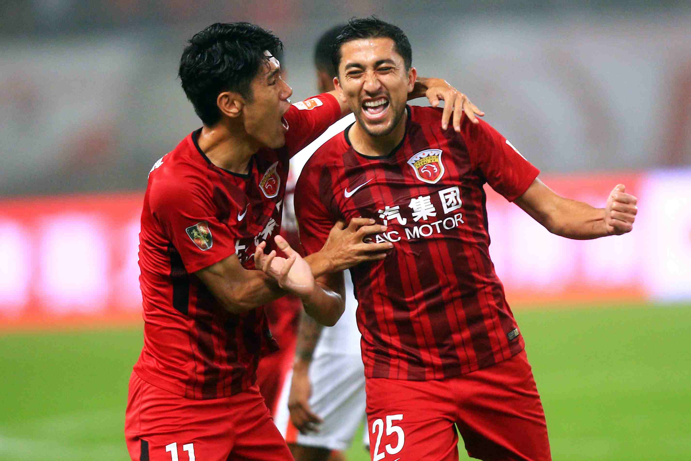 门兴格拉德巴赫vs沃尔夫斯堡：雷纳、尼科-埃尔维迪首发，埃里克森、马耶尔出战（门兴战狼堡：雷纳、尼科-埃尔维迪首发，埃里克森、马耶尔登场）