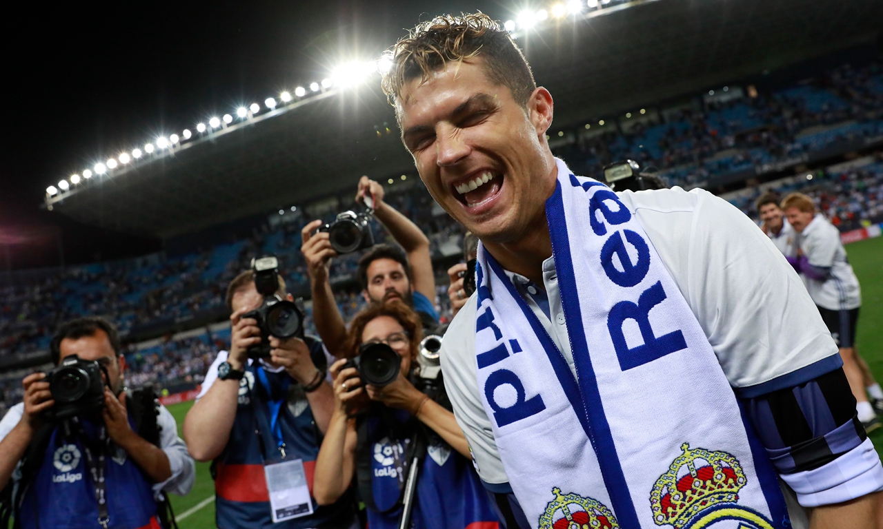 本轮亚冠精英观众人数：成都27836人居首，申花第4，海港第5（本轮亚冠精英上座人数榜：成都以27836人领跑，申花第4，海港第5）