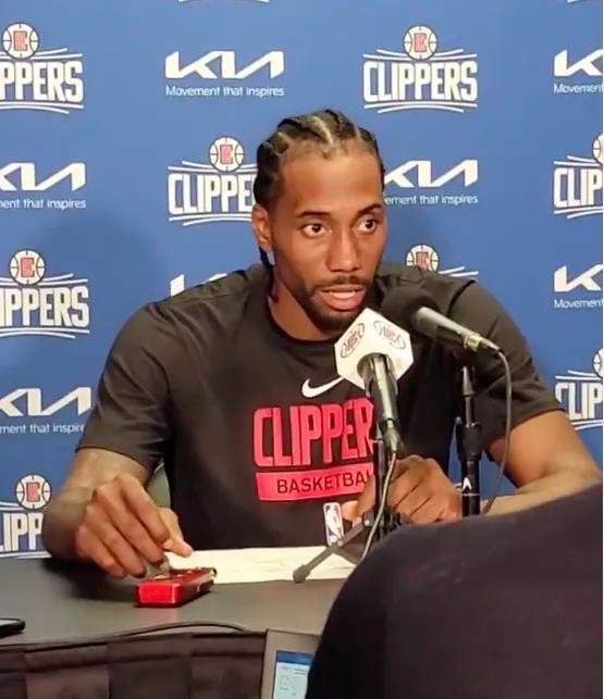 本菲卡1-1葡体，贡萨尔维斯、苏达科夫破门，普雷斯蒂安尼染红（本菲卡1-1葡体：贡萨尔维斯、苏达科夫建功，普雷斯蒂安尼红牌离场）