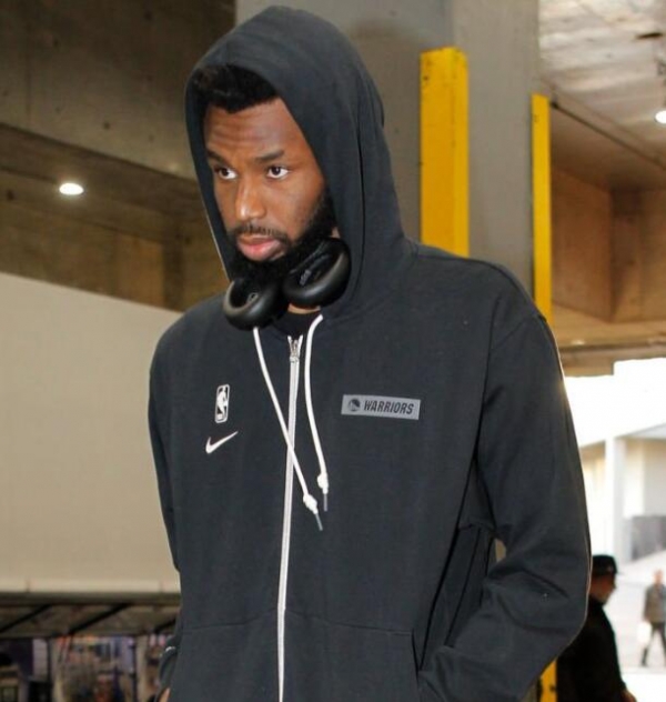 巴黎人报：热刺和曼联密切关注穆阿尼，巴黎高层已对尤文不满（巴黎人报：曼联与热刺紧盯穆阿尼，巴黎高层已对尤文表达不满）