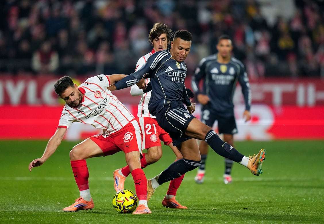 李凯尔本人回应“恢复美国国籍”：没有改变；经纪公司此前辟谣（李凯尔回应恢复美籍传闻：国籍未变，经纪公司此前已否认）