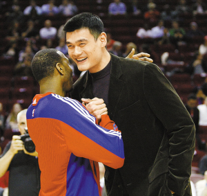 库里打趣球鞋选择：只是碰巧在仓库找到一双克莱11代球鞋（库里调侃选鞋缘由：仓库里恰好翻到克莱11代球鞋）