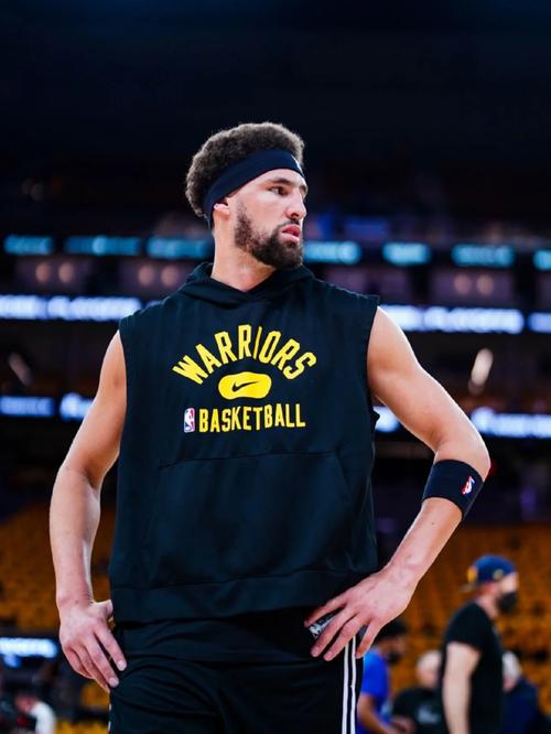 小曾回归北京锋线终迎回完整阵容 接下来就看能不能再换强力外援（小曾归队助北京锋线重获完整阵容，接下来就看能否再换强力外援）