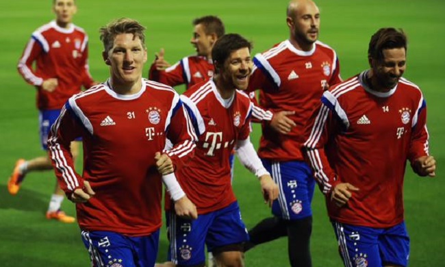 远离赛场11个月，艾维重新回归与队友并肩作战，感受全新体验（休战11个月后，艾维重返赛场与队友并肩作战，迎来焕新体验）