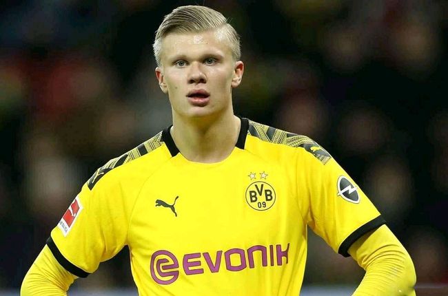 歌手赵传将在辽宁铁人收官战献唱，邀球迷共同见证巅峰时刻（赵传亮相辽宁铁人赛季收官战献唱，邀球迷见证巅峰时刻）