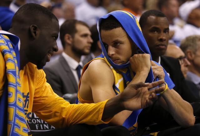 阿森纳将迎四场英超比赛，三主一客对阵狼队布莱顿维拉埃弗顿（阿森纳接下来四轮英超：三主一客迎战狼队、布莱顿、维拉、埃弗顿）