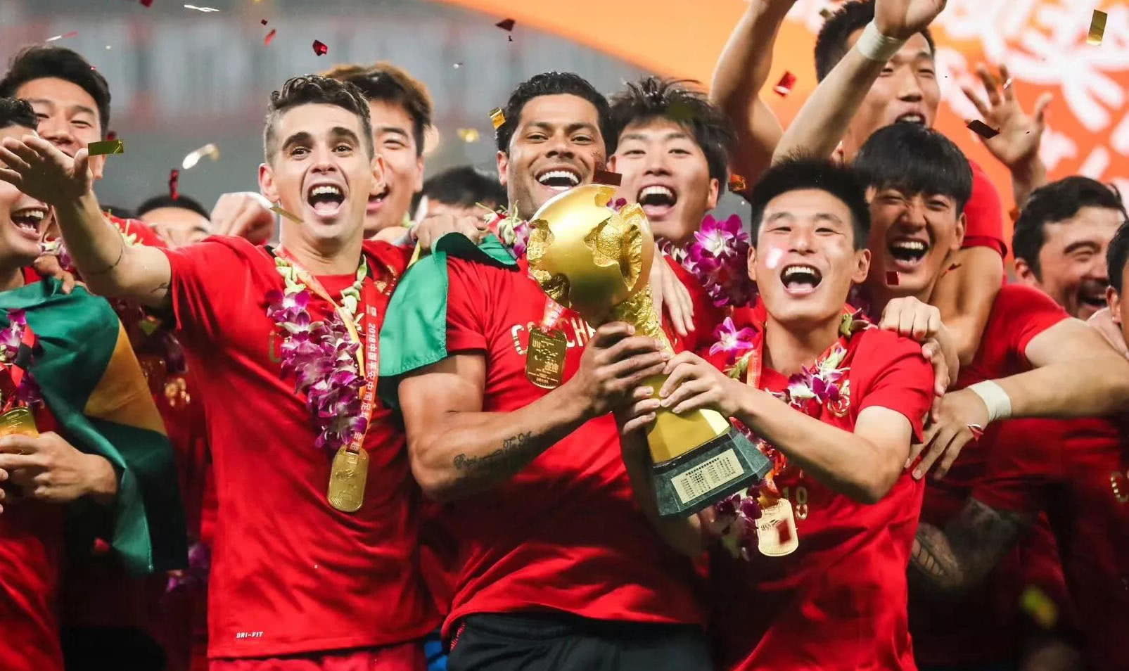 2026年美加墨世界杯分组抽签结果出炉，比赛会有很多悬念（2026年美加墨世界杯分组揭晓，赛场悬念陡增）