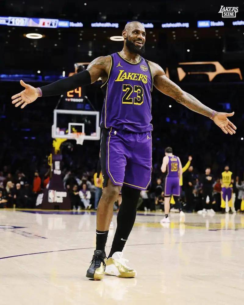 CBA：浙江队继续连胜 力克新疆男篮（CBA：浙江延续连胜势头 击败新疆男篮）