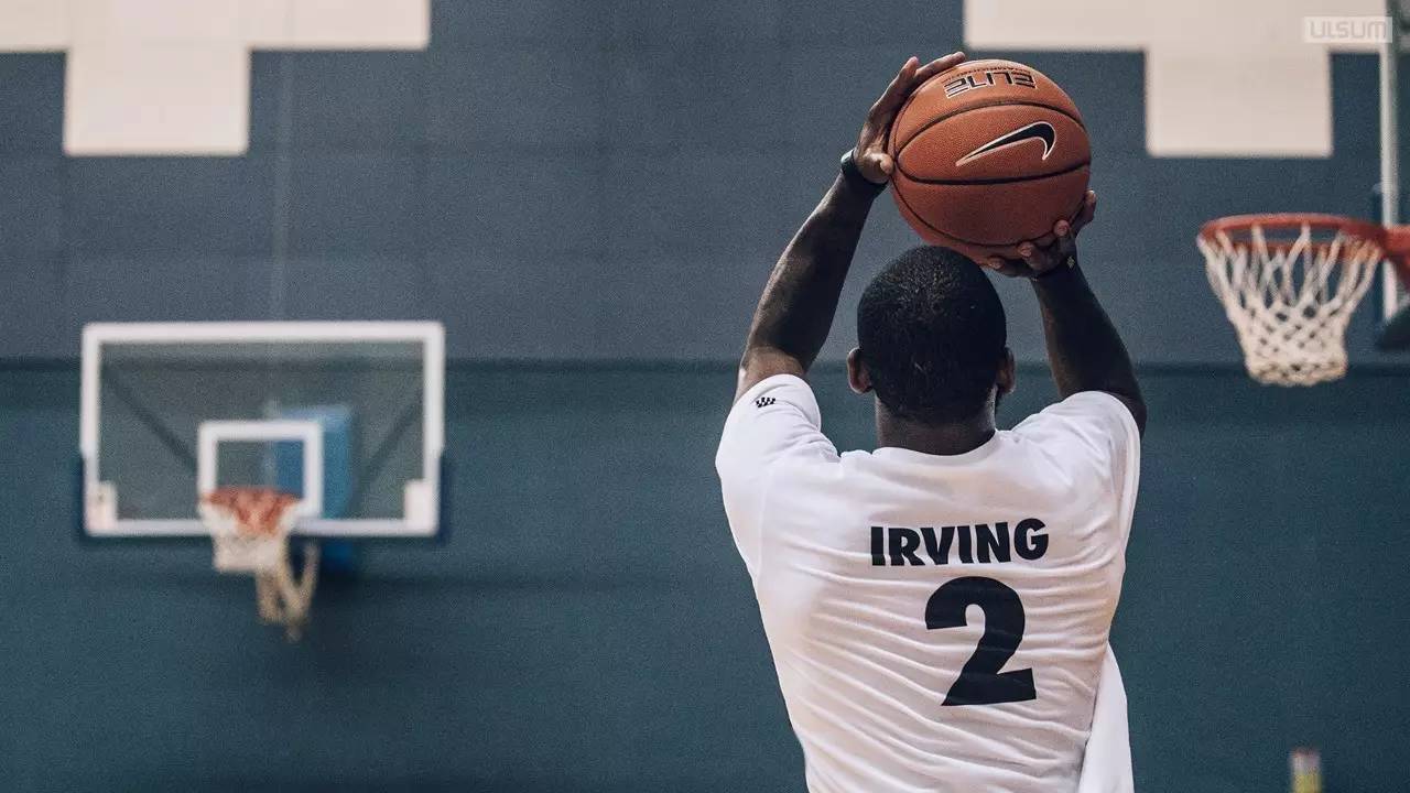 半场战报：门兴格拉德巴赫1-3沃尔夫斯堡，维默尔梅开二度，阿穆拉破门（半场速报：沃尔夫斯堡3-1领先门兴格拉德巴赫，维默尔双响，阿穆拉建功）